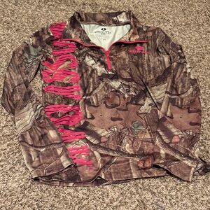 Women’s Mossy Oak Camo Quarter Zip - Brown and Pink, with thumb holes
